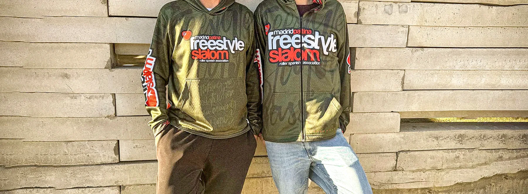 Socios de Madridpatina patinando con equipacion MADPAT